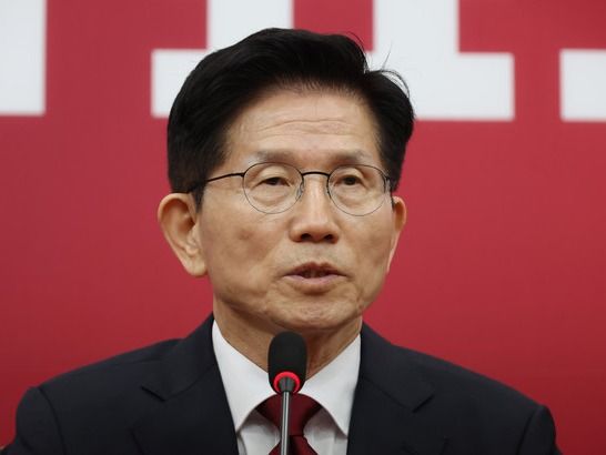 ▲ 김문수 국민의힘 대선 후보가 4일 서울 여의도 국회에서 열린 선거대책위원회에서 발언하고 있다. 사진=뉴시스