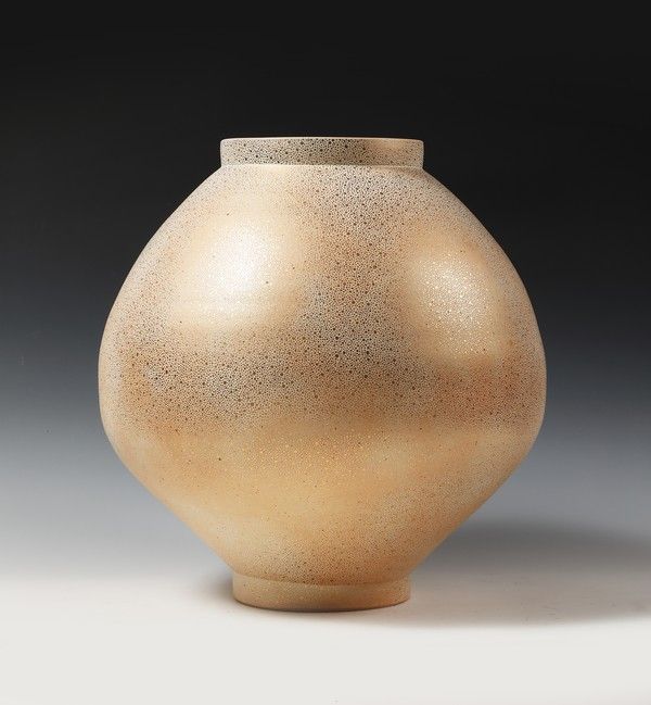 ▲ 성석진 도예가의 작품 ‘UNIVERSE’. 사진=세종대학교