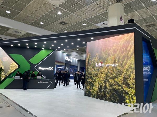 ▲ ‘코리아 스마트 그리드 엑스포 2025’에 마련된 LS일렉트릭 부스. 사진=서승리 기자