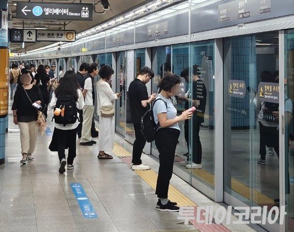 ▲ 지하철 관련 자료 사진. 사진=투데이코리아