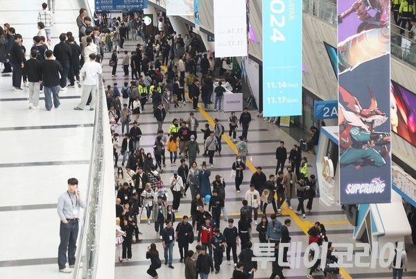 ▲ 지난해 부산 해운대구 벡스코에서 열린 국제게임전시회 '지스타 2024' 현장. 사진=투데이코리아