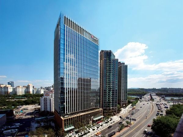 ▲ LG유플러스 용산 사옥 전경. 사진=LG유플러스