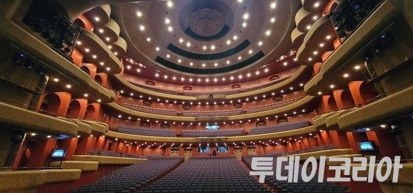 ▲ 예술의전당 오페라하우스 대극장 내부. 사진=투데이코리아