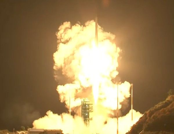 ▲ 한국형 발사체 누리호가 지난해 11월 27일 오전 1시 13분 전남 고흥군 나로우주센터에서 발사됐다. 사진=우주항공청