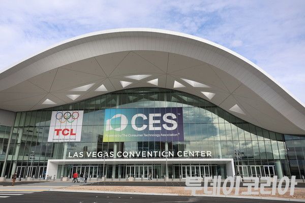 ▲ 세계 최대 전자·IT 전시회 ‘CES 2026’가 개최된 미국 라스베가스 컨벤션센터(LVCC) 전경. 사진=진민석 기자