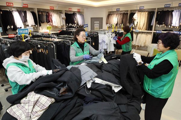 ▲ 광주 북구는 새학기를 앞두고 저렴하게 교복을 장만할 수 있는 ‘상설교복나눔장터’를 오는 5일 개장한다고 2일 밝혔다. 사진=광주 북구