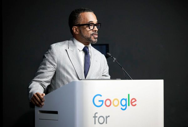 ▲ 크리스 터너 구글 대외협력 정책 지식 및 정보 부문 부사장이 지난해 9월 9일 서울 강남구 구글 스타트업 캠퍼스에서 열린 구글 지도 기자간담회에서 발표를 하고 있다. 사진=뉴시스