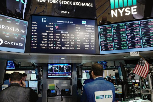 ▲ 미국 뉴욕증권거래소의 전광판에 지수가 표기되어 있다. 사진=뉴시스