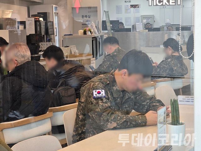 ▲ 서울역 육군 라운지 내부 모습. 사진=투데이코리아