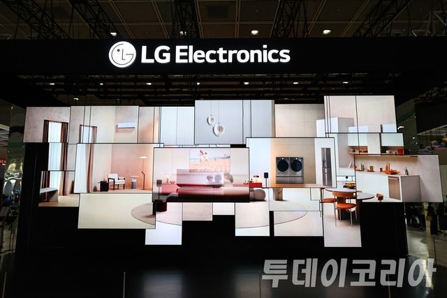 ▲ ‘월드IT쇼 2026’에 마련된 LG전자 부스. 사진=투데이코리아