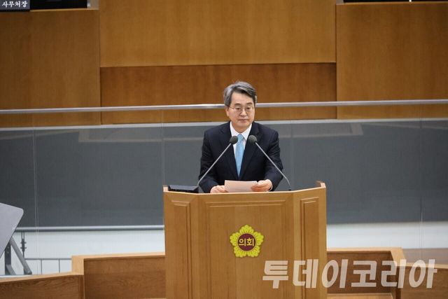 ▲ 김동연 경기도지사가 경기도의회에서 발언하고 있다. 사진=투데이코리아