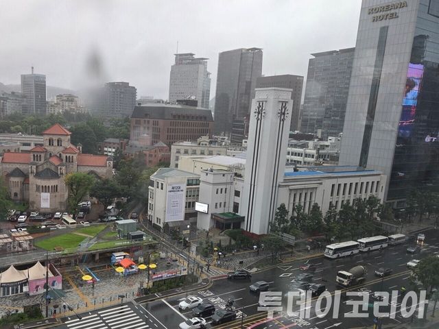 ▲ 21일 서울시의회는 제338회 임시회를 열고 운영위원회를 비롯한 11개 상임위원회 위원장을 선출하며 전반기 원 구성을 완료했다. 사진=투데이코리아