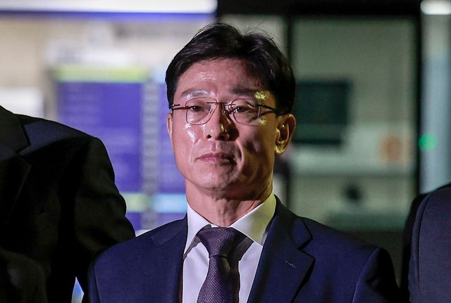 ▲ 임성근 전 해병대 1사단장이 지난해 10월 23일 서울 서초구 서울중앙지방법원에서 열린 영장실질심사를 마친 뒤 나오고 있다. 사진=뉴시스