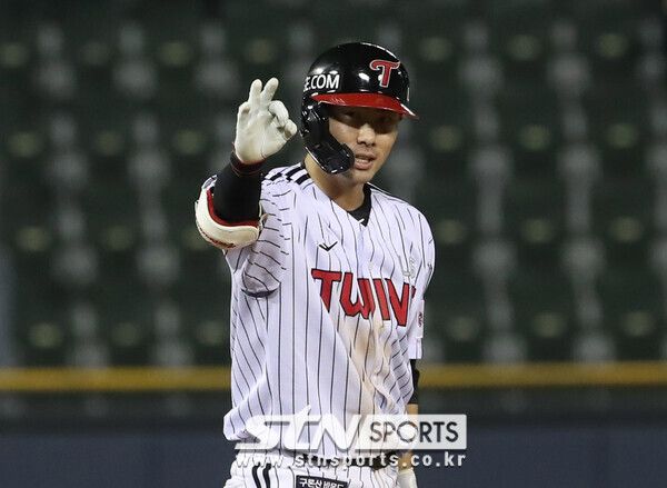 LG 트윈스 외야수 홍창기. 사진┃뉴시스