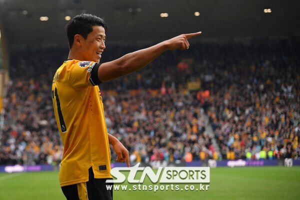 울버햄턴 원더러스 공격수 황희찬. 사진┃뉴시스/AP