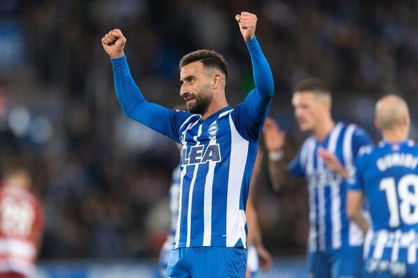 승리를 거둔 데포르티보 알라베스. 사진┃라리가 사무국 제공