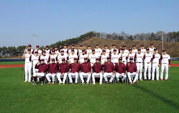 프로야구 키움 히어로즈가 지난달 말부터 26일(일)까지 강원도 원주시 태장체육단지 야구장에서 실시한 마무리캠프를 종료했다. 사진┃키움히어로즈