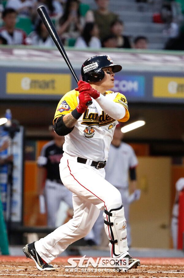 SSG 랜더스 외야수 추신수. 사진┃뉴시스