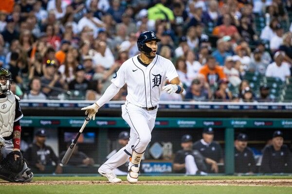 프로야구 롯데 자이언츠와 계약한 메이저리그 출신 외야수 레이예스. 사진┃롯데 자이언츠