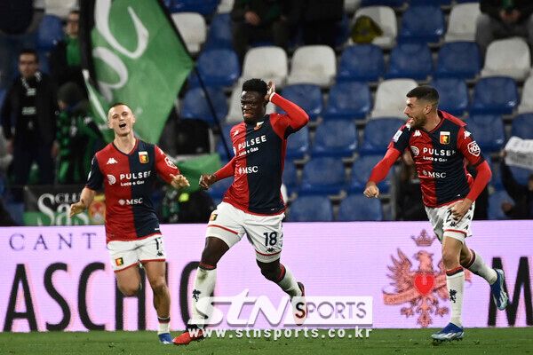 제노아 CFC 공격수 찰렙 에쿠반. 사진┃뉴시스/AP