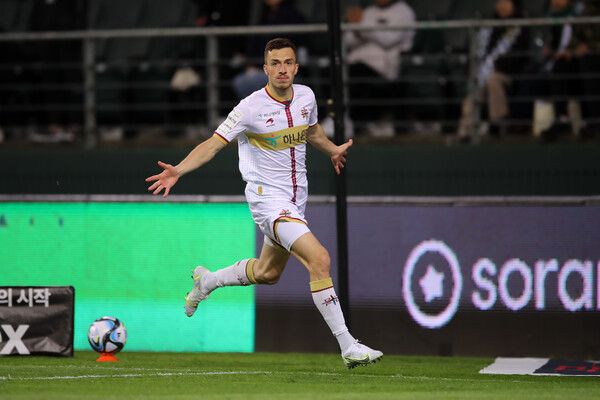 대전하나시티즌 안톤이 ‘하나원큐 K리그1 2023’ 9라운드 최우수선수(MVP)로 선정됐다. 사진┃한국프로축구연맹