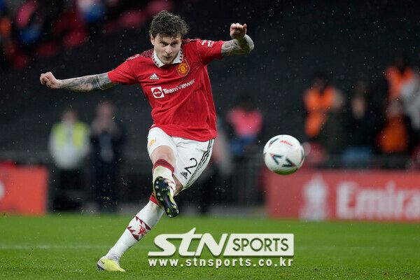 맨체스터 유나이티드 센터백 빅토르 린델뢰프. 사진┃뉴시스/AP