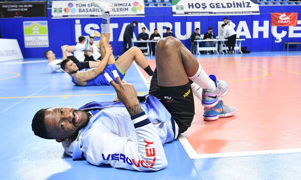 프로배구 요스바니. 사진┃KOVO