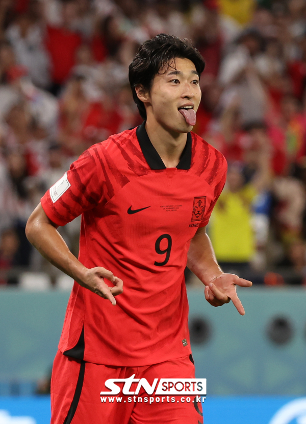 지난 2022 카타르 월드컵 H조 2차전 대한민국과 가나의 경기, 조규성이 동점골을 넣고 셀레브레이션을 하고 있다. 사진｜뉴시스/AP