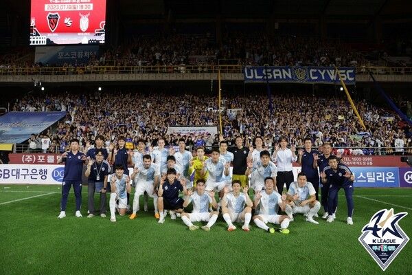 지난 8일 포항스틸야드에서 열린 K리그1 울산현대와 포항스틸러스 경기 모습. 사진┃한국프로축구연맹