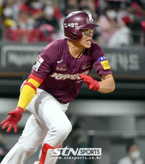 키움 히어로즈 내야수 송성문. 사진┃뉴시스