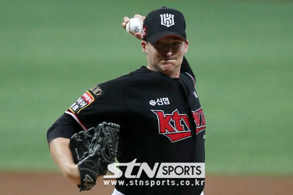 KT 위즈 외국인 투수 웨스 벤자민. 사진┃뉴시스