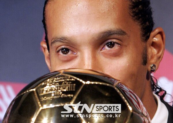 발롱도르 수상 경력이 있는 호나우지뉴. 사진┃뉴시스/AP