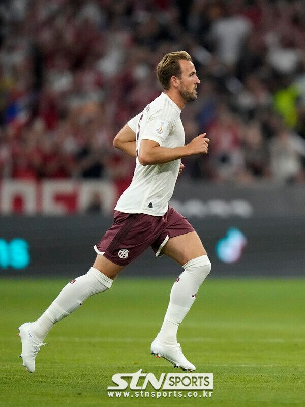 FC 바이에른 뮌헨 데뷔전을 치른 해리 케인. 사진┃뉴시스/AP