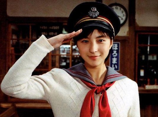 2000년 영화 ‘철도원’에 출연한 히로스에 료코. 사진┃영화 '철도원' 스틸