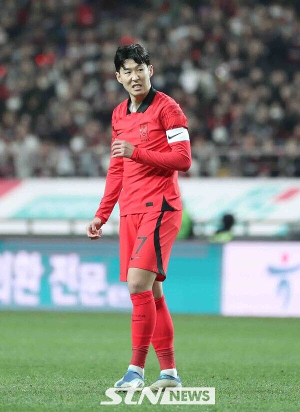 사진┃‘손흥민이 넣고 이강인이 찌르고 김민재가 후방에서 지킨다!’ 아시안컵 베스트 11 ‘일본 천하’ 뉴시스