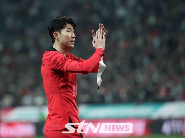 사진┃‘손흥민이 넣고 이강인이 찌르고 김민재가 후방에서 지킨다!’ 아시안컵 베스트 11 ‘일본 천하’ 뉴시스