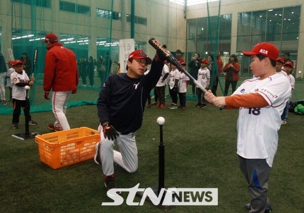 홍세완 KIA 신임 타격 쾨 사진┃KIA 타이거즈