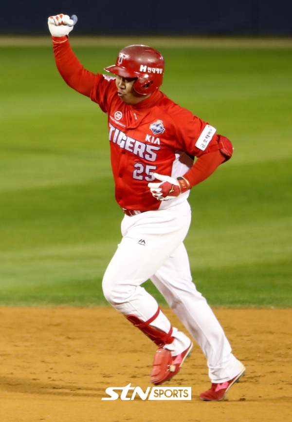 이범호 KIA 신임 감독. 사진┃뉴시스