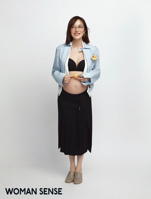 배우 황보라. 사진┃패션 매거진 우먼센스