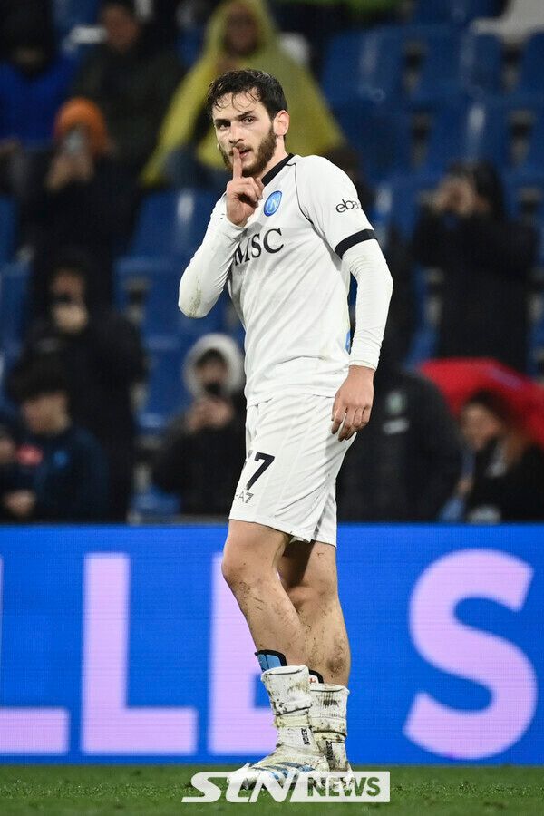 SSC 나폴리 윙포워드 흐비차 크바라츠헬리아. 사진┃뉴시스/AP