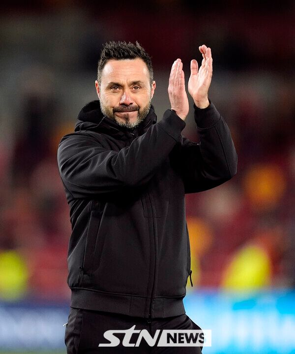 로베르토 데 제르비 감독. 사진┃뉴시스/AP