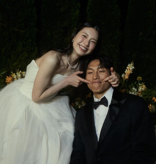 김진경, 김승규 커플. 사진┃김진경 SNS