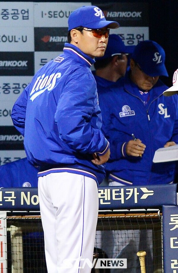 2025 KBO Next-Level Training Camp에 참여할 김한수 타격코치. 사진은 삼성 라이온즈 감독 시절의 모습. /사진=뉴시스