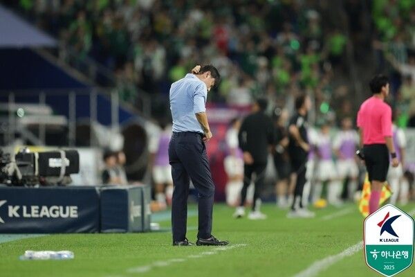 울산HD 사령탑 시절 신태용. /사진=한국프로축구연맹