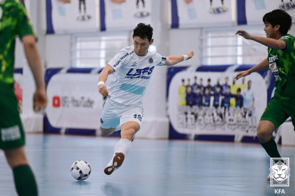 지난 시즌 우승팀 경기LBFS의 경기 모습. /사진=한국풋살연맹