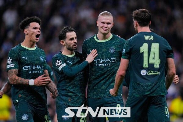 득점 후 기뻐하는 맨체스터 시티 공격수 엘링 홀란. /사진=뉴시스(AP)