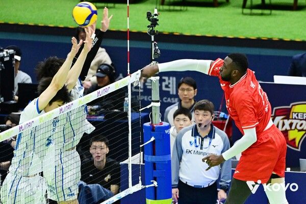 스파이크를 때리는 한국전력 베논. /사진=KOVO