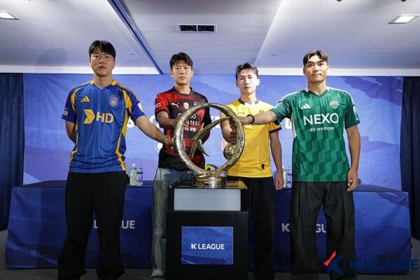 미디어데이에 참여한 4명의 선수들. 좌측부터 울산HD 김영권. 포항스틸러스 전민광, 광주FC 이민기, 전북현대 박진섭. 사진┃한국프로축구연맹