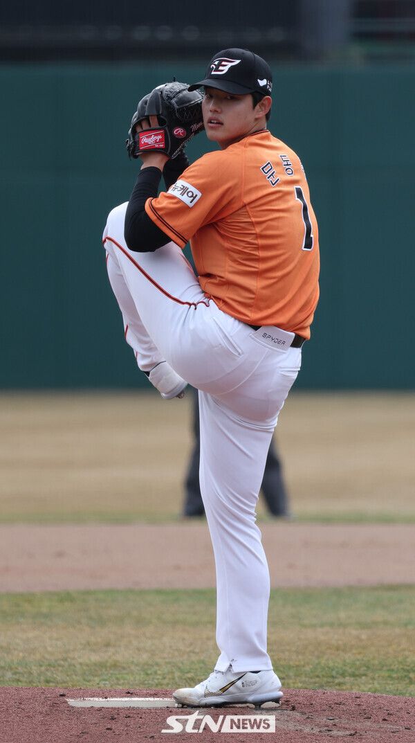 한화 이글스 문동주. 사진┃뉴시스