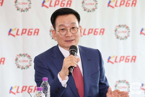 20일 서울 송파구에 위치한 서울올림픽파크텔에서 열린 제15대 KLPGA 회장 취임 기자 간담회. KLPGA 김상열 회장. 사진┃KLPGA